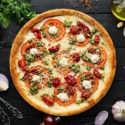 Тендітний помідор